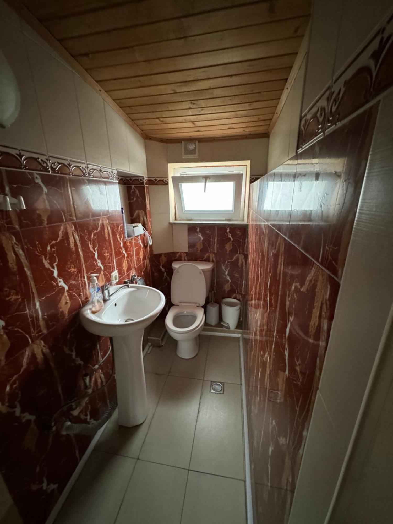 Park Hotel Tbilisi Bagian luar foto